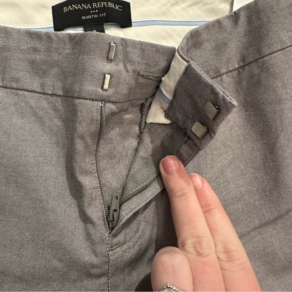 Banana Republic Grey Martin Fit Pants. Women’s 8. - Picture 8 of 9